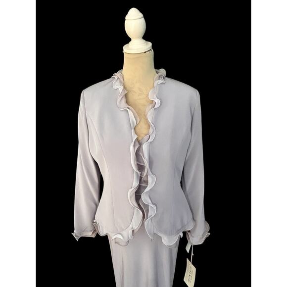 Montage by Mon Cheri Mother of Bride Lavender Dress & Jacket Pleated Front 12 - Picture 2 of 16